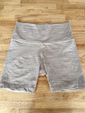 Lululemon Wunder Under Biker Shorts 7”